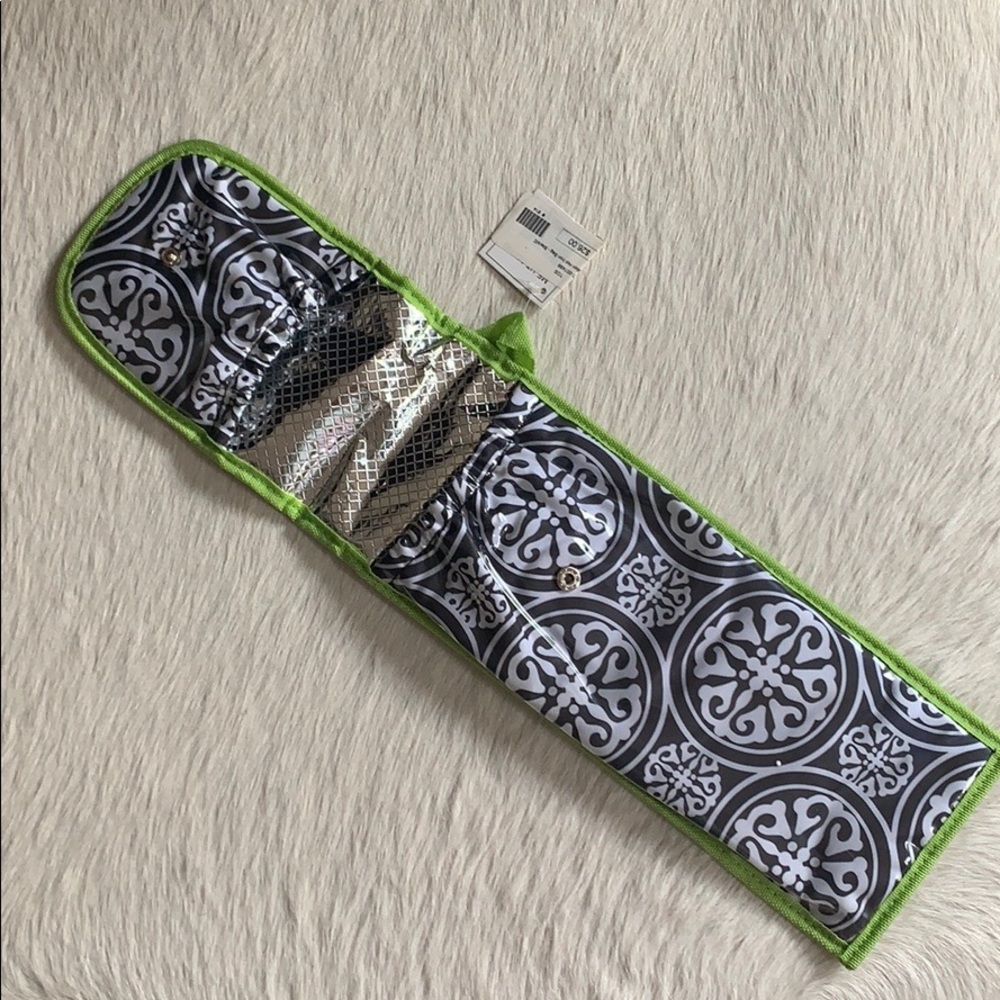 Styling Bag / Hot Iron Bag - NWT! - Picture 2 of 4